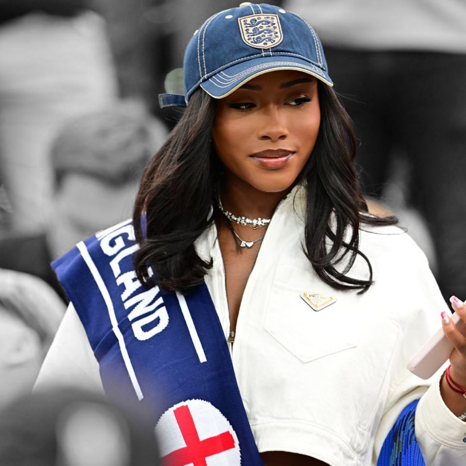 football wife wearing personalised bubble charm necklace from prya