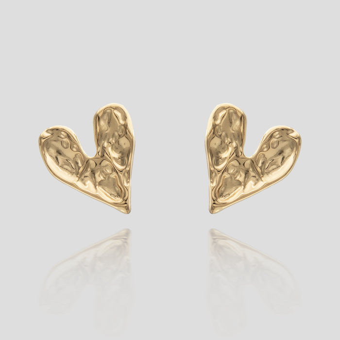 Cari hammered heart earring in 18k gold plated from prya