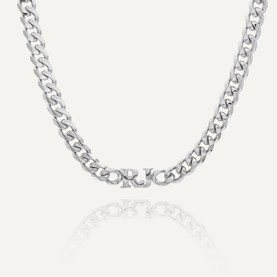 Initial choker necklace in silver