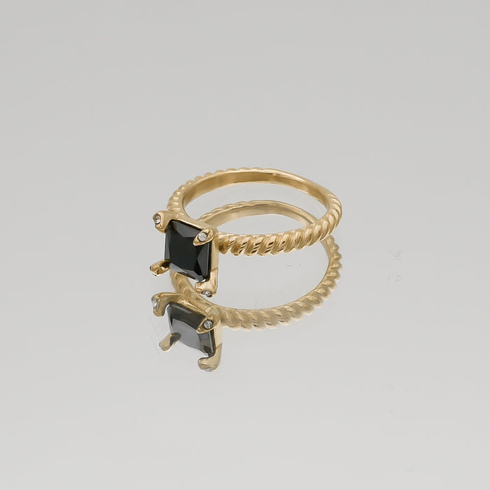 Anneau de pierres précieuses Mya
