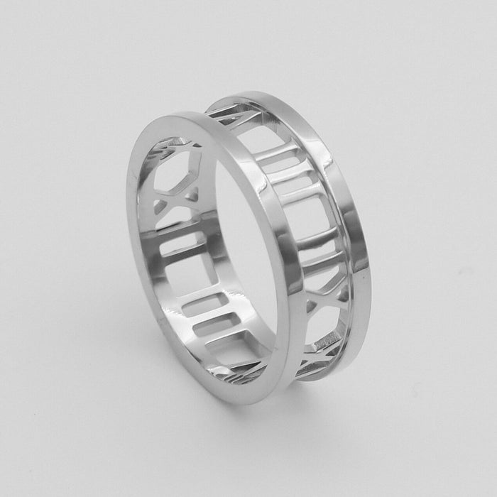 Roman Numeral Ring, US 7 | UK N | EUR 54 / Silver | PRYA