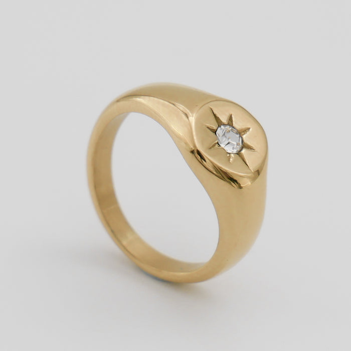 Gold personalised starlight signet ring from prya