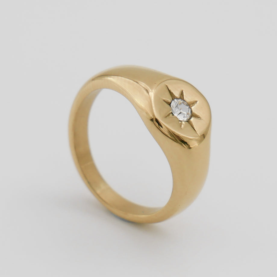 Gold personalised starlight signet ring from prya