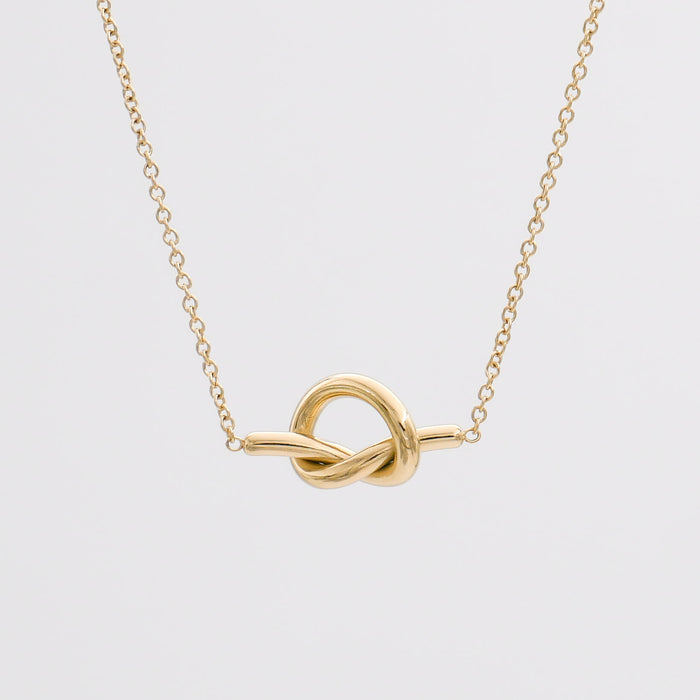 Ayla Knot Necklace | PRYA