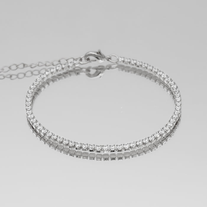 Icy tennnis cz bracelet in silver plated, with clear gemstones