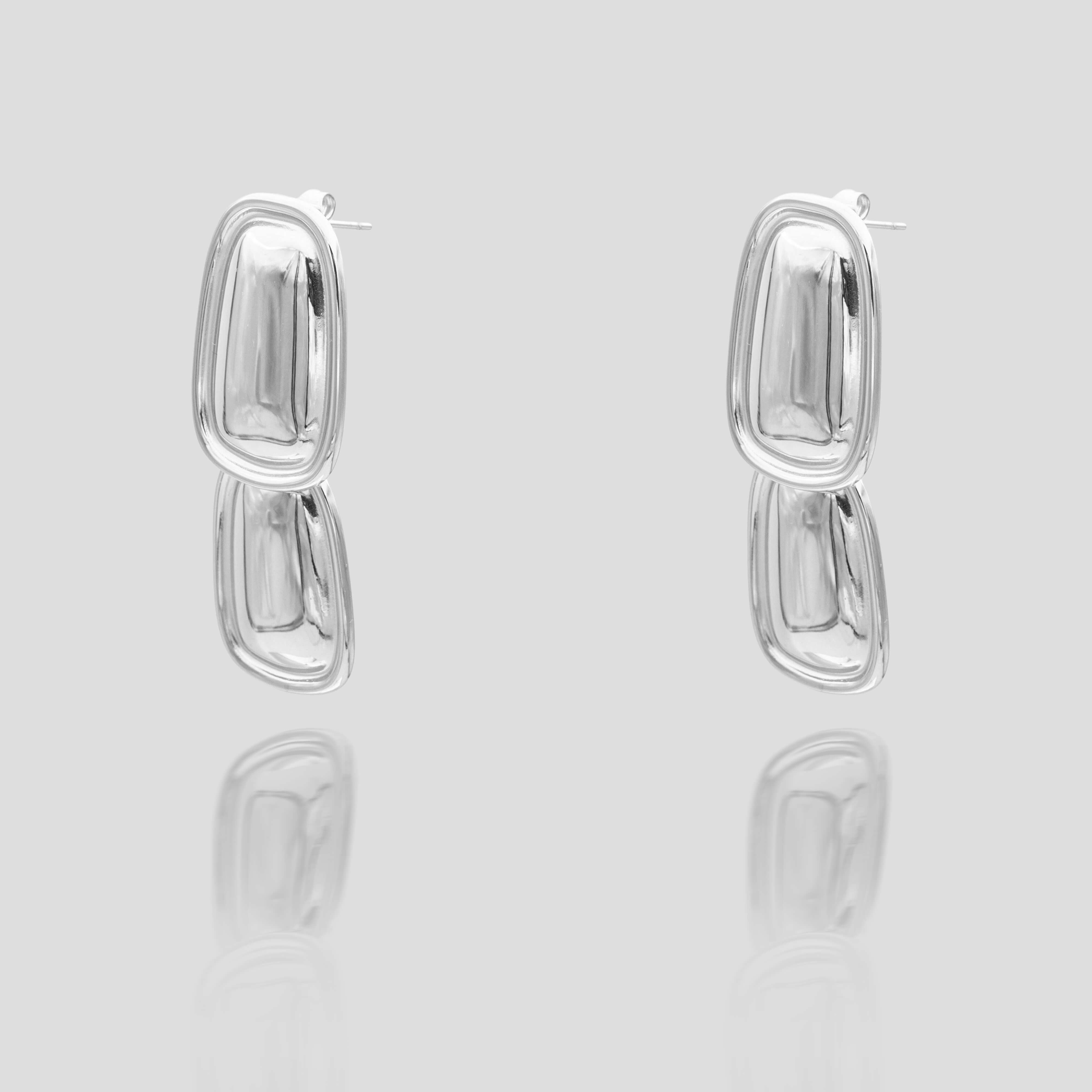 Aiza Earrings, an elegant drop earring, Silver plated Stainless Steel from prya