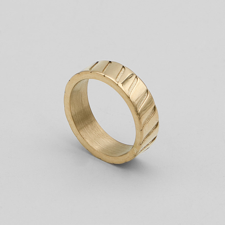 Amaia Band Ring, featuring striped engraving, crafted in 18k gold plated stainless steel