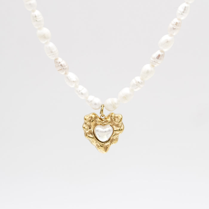 Pearl heart pendant necklace with 18k plated gold heart pendant from prya