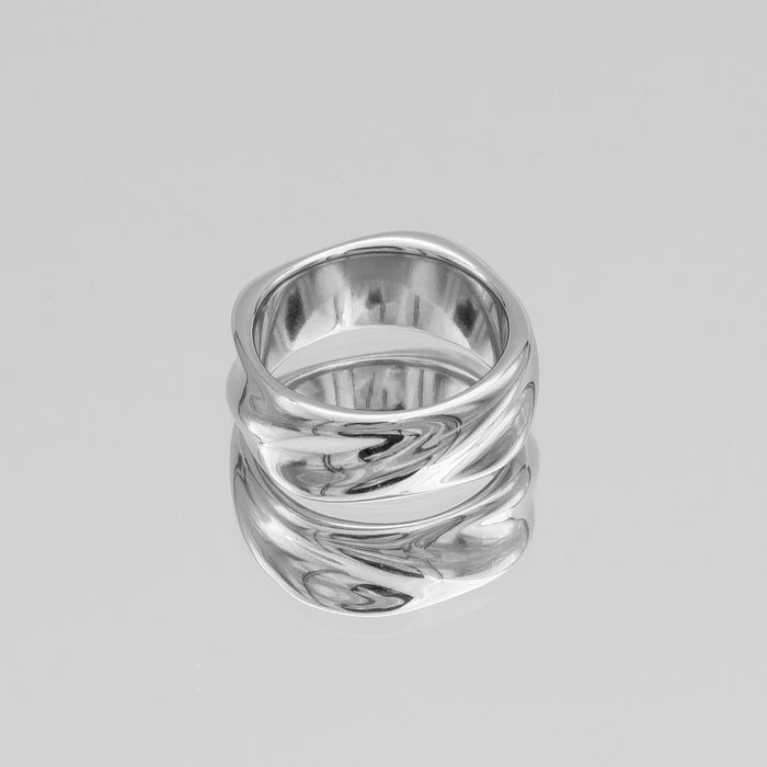 Amelie Band Ring, featuring smooth lines and polished finish, crafted in Silver plated stainless steel from Prya 