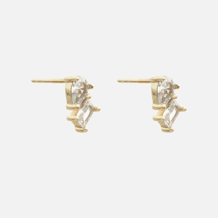 side view of Aya Toi Et Moi Stud earrings in gold plated 925 sterling silver
