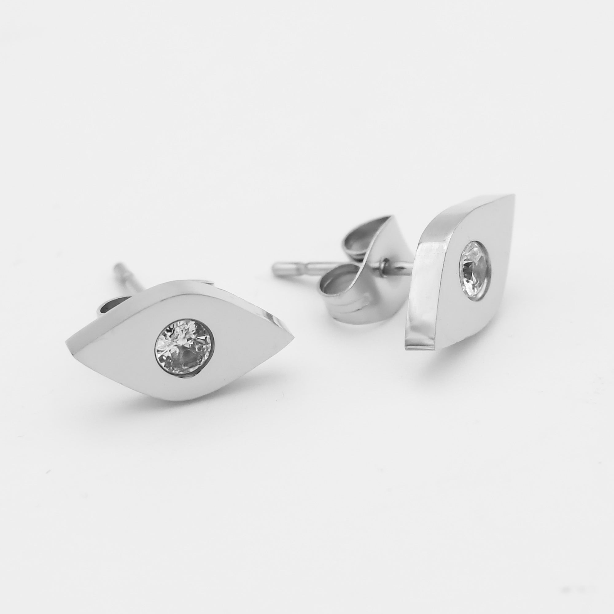 Evil eye studs with a cz centre in silver