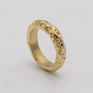 Astrid Ring, a Gold plated band with a unique sea urchin texture from prya