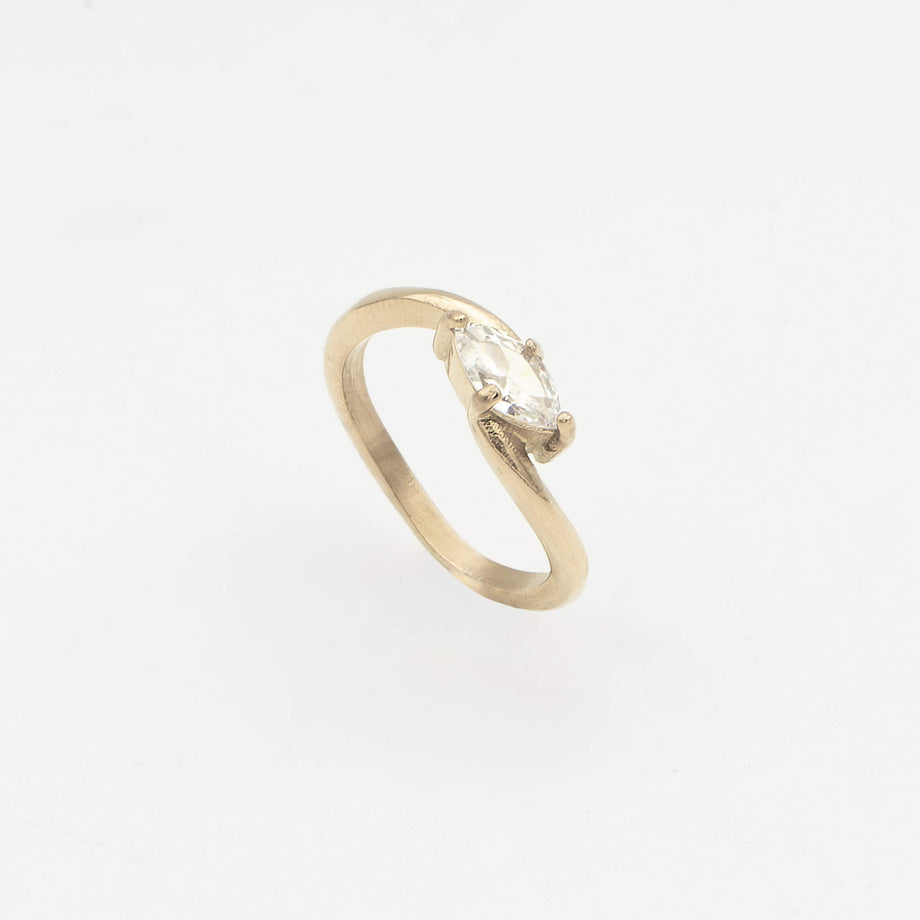 Elara Clear Stone Ring