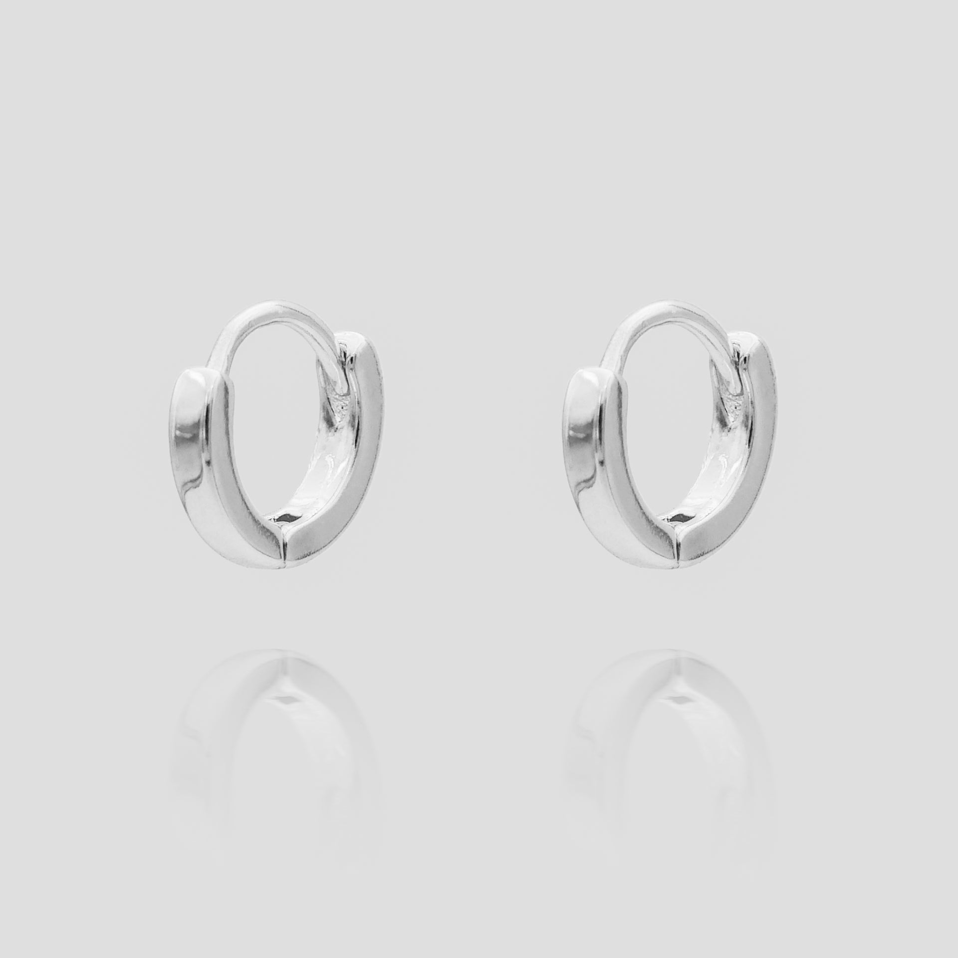 Elle Filled Huggie Earrings