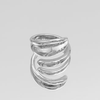 Gianna Wrap Ring, double cross over wrap ring, crafted in Silver plated stainless steel from prya 