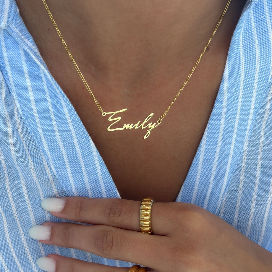 model wearing Havana personalised name necklace in 18k gold plated stainless steel from prya
