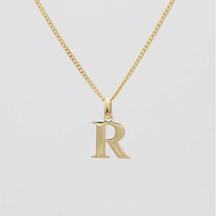 Kayla letter initial necklace in R in 18k gold plating from prya