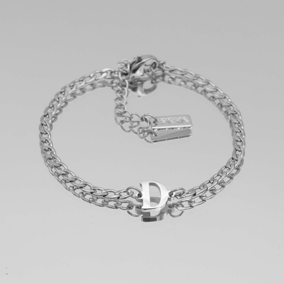 Dubai initial bracelet with cuban chain in silver plating from prya