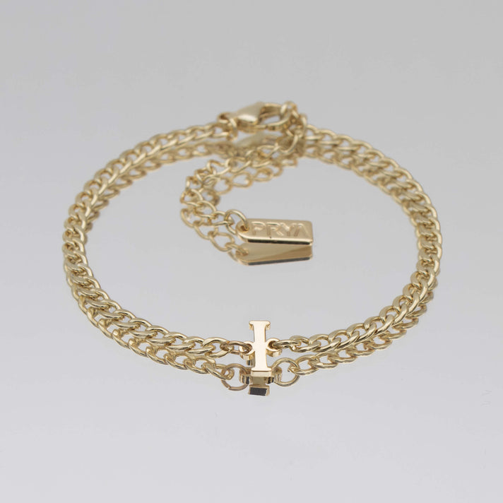Dubai initial bracelet with cuban chain in 18k gold plating from prya