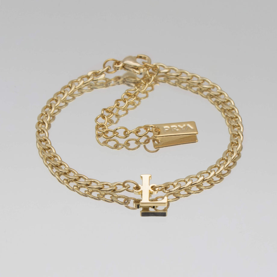 Dubai initial bracelet with cuban chain in 18k gold plating from prya