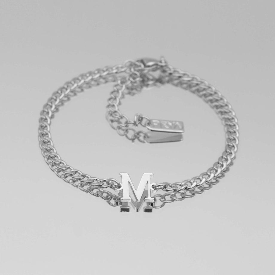 Dubai initial bracelet with cuban chain in silver plating from prya