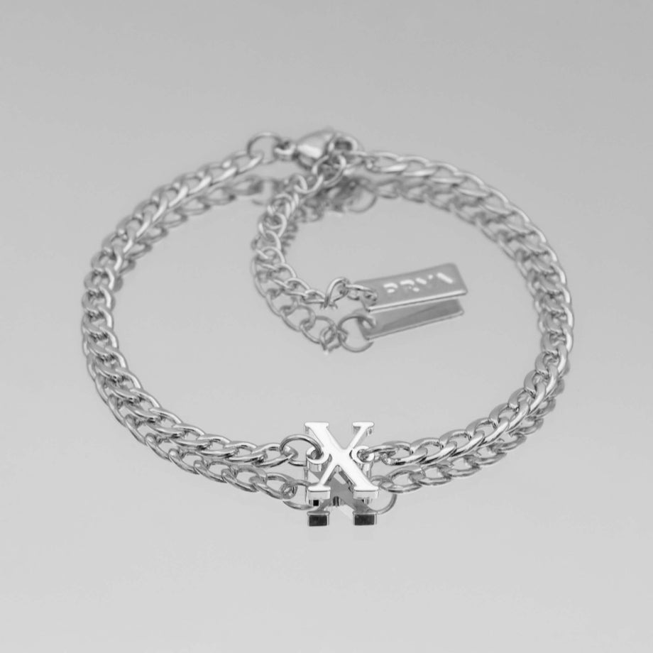 Dubai initial bracelet with cuban chain in silver plating from prya