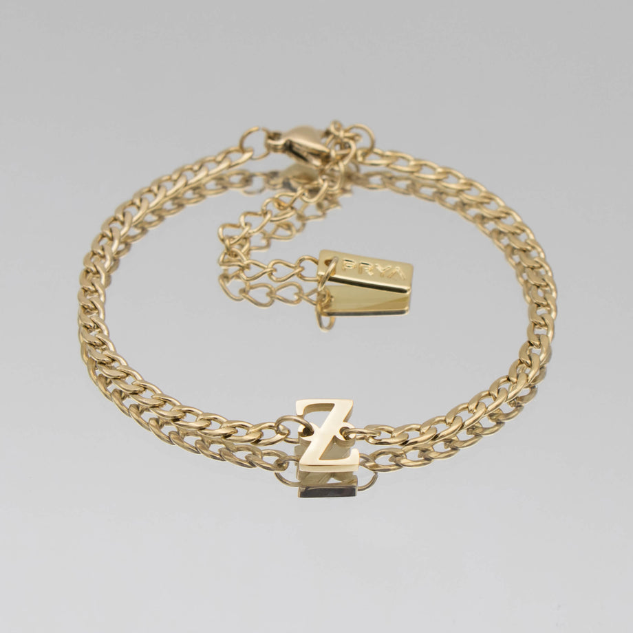 Dubai initial bracelet with cuban chain in 18k gold plating from prya