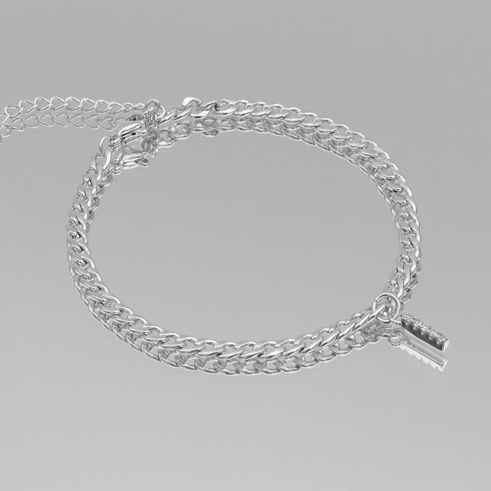 ICY Initial Anklet, cuban chain in silver from prya