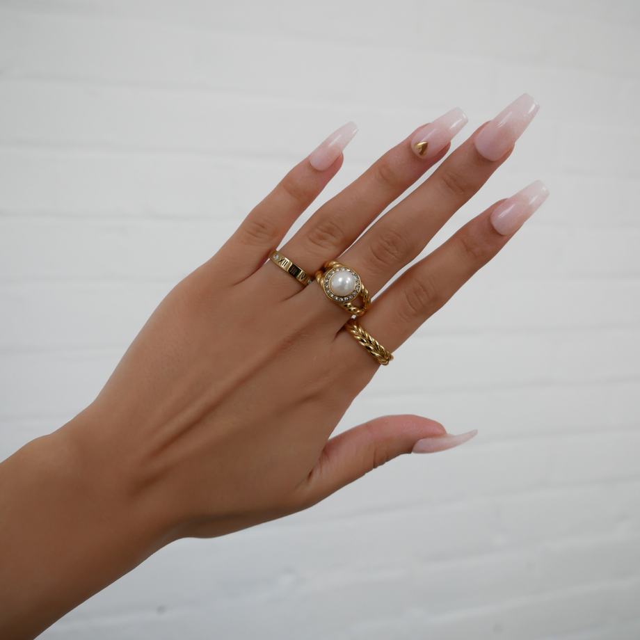 Ivana Pearl Ring