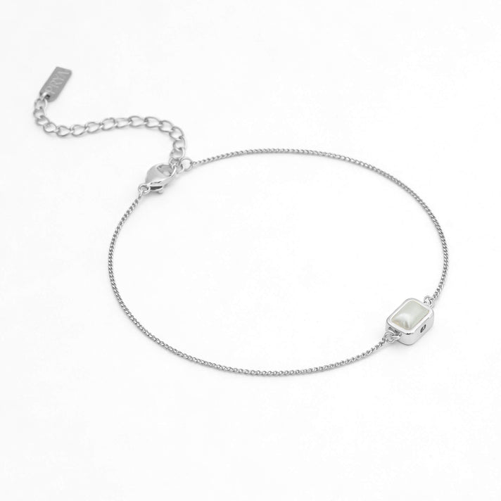 June Emerald cut birthstone bracelet  in Silver plating from prya