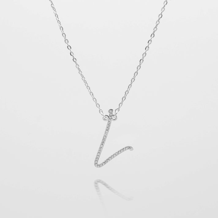 sydney initial necklace with letter 'l' in silver from prya