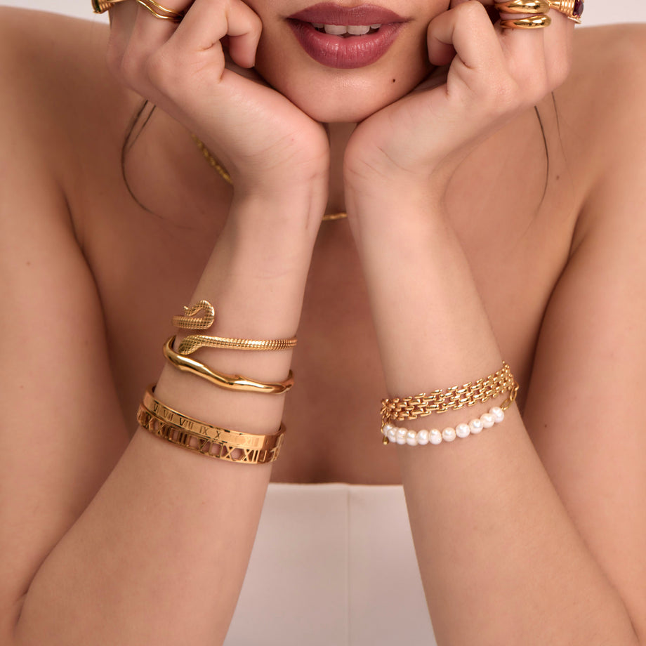 Lina Snake Bangle