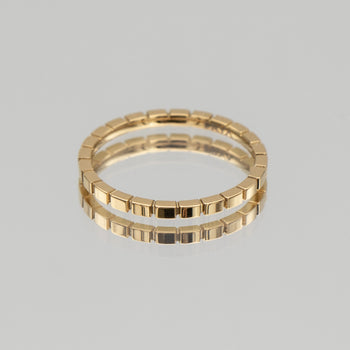 delicate 18k gold plated ring with a string of square-shaped gold elements from prya