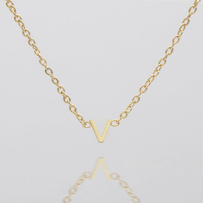 Maia Mini initial necklace in gold by prya