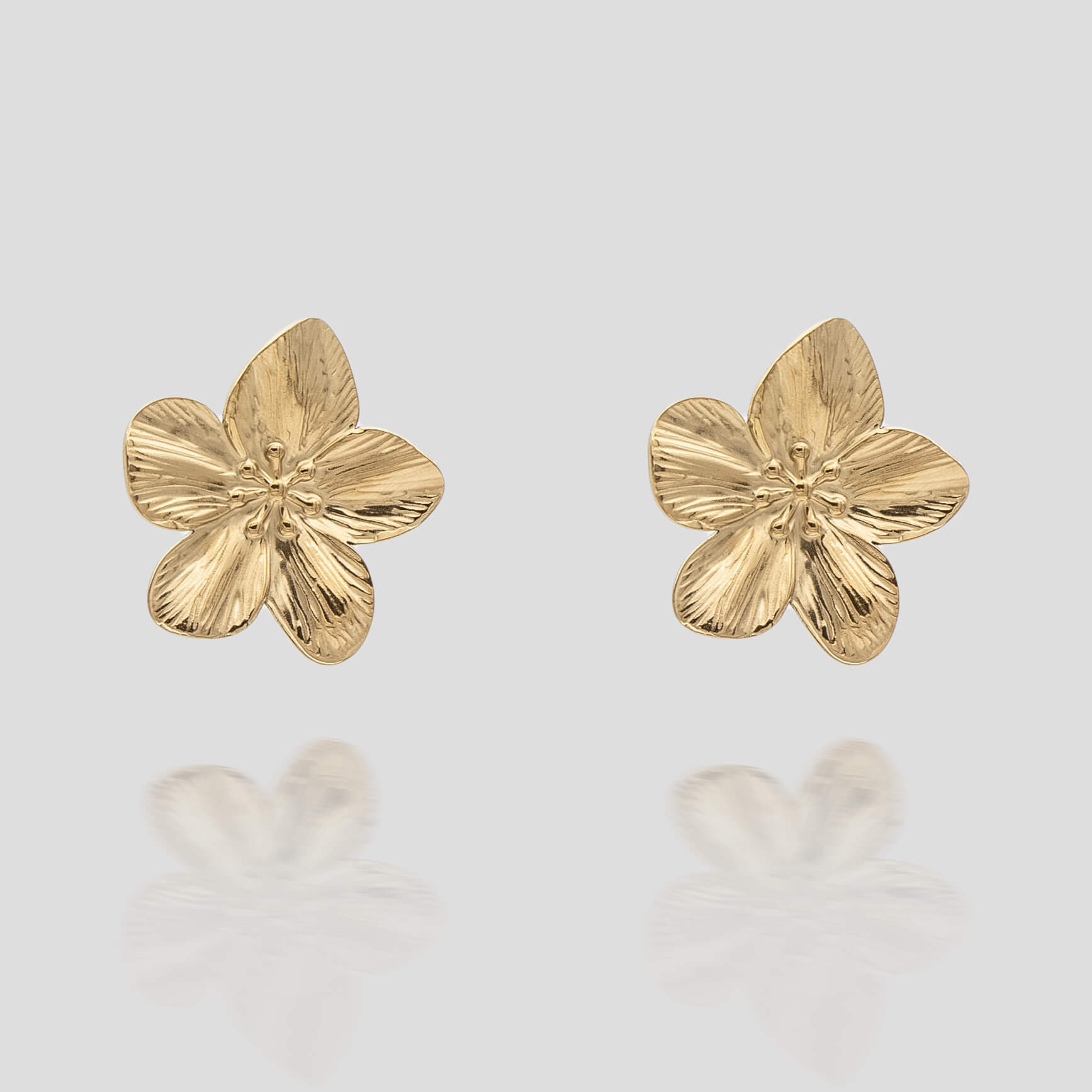 Naya Flower Earrings