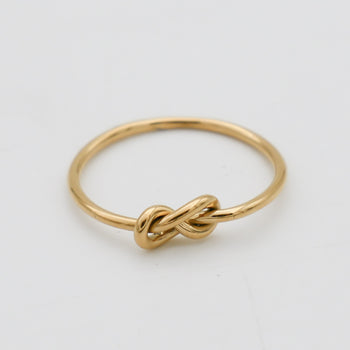 Noelle Knot Ring