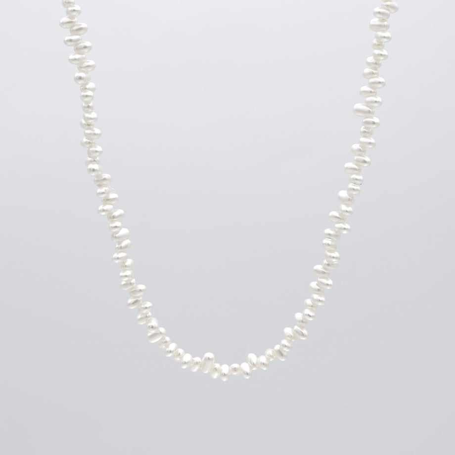 Pearl necklace from prya