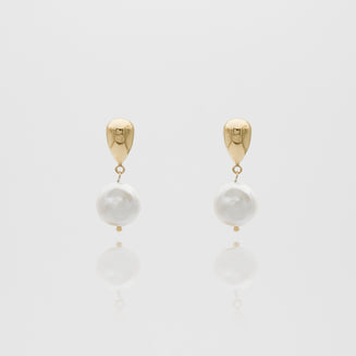 Margot Pearl Earrings