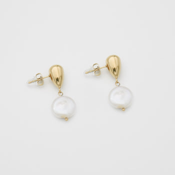 Margot Pearl Earrings