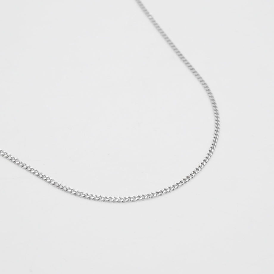 Micro Curb Necklace