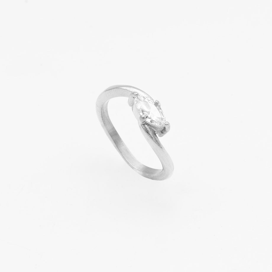 Elara Clear Stone Ring