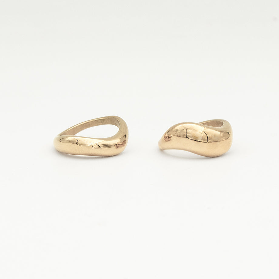 Solene Wave Ring