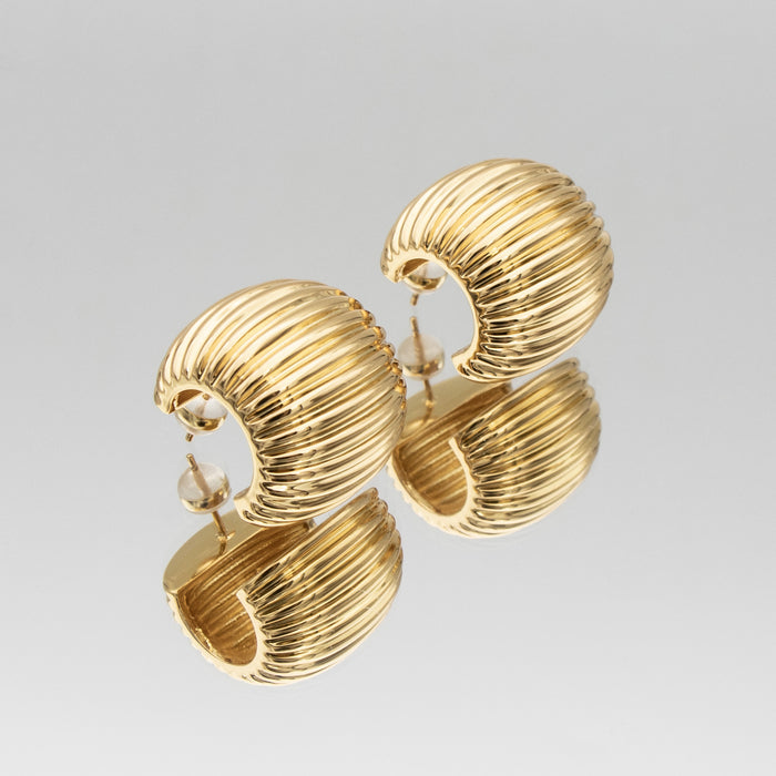 Raisa Ribbed Earrings