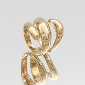 Rumi Triple Wrap Ring, triple cross over wrap ring, crafted from 18k gold plated stainless steel from prya