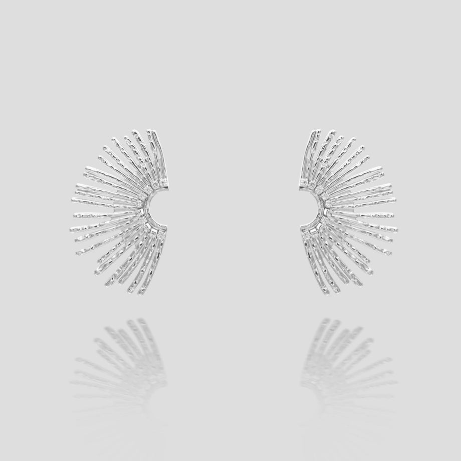 Solana fan earrings in silver plated from prya