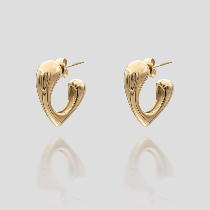 Tara half hoop earrings in 18k gold plated from prya