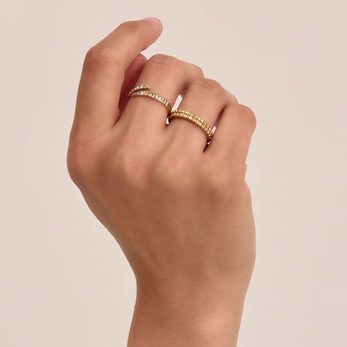 Anika Band Ring