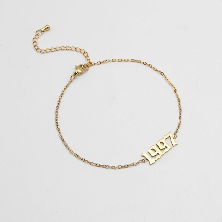Birth year anklet in gold plating from PRYA