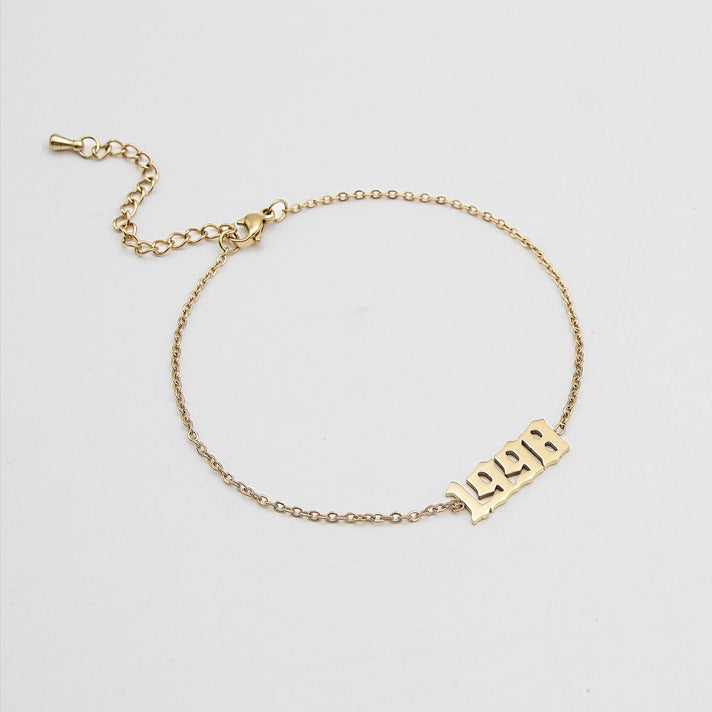 Birth year anklet in gold plating from PRYA