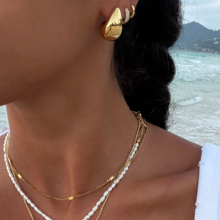 Ella Drop Earrings
